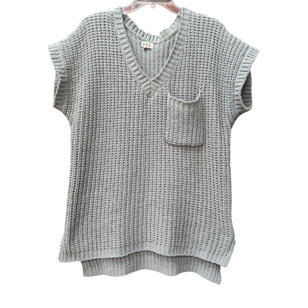 POL Women's Light Green Knit V Neck Sleeveless Sweater Vest Oversized Boxy Small